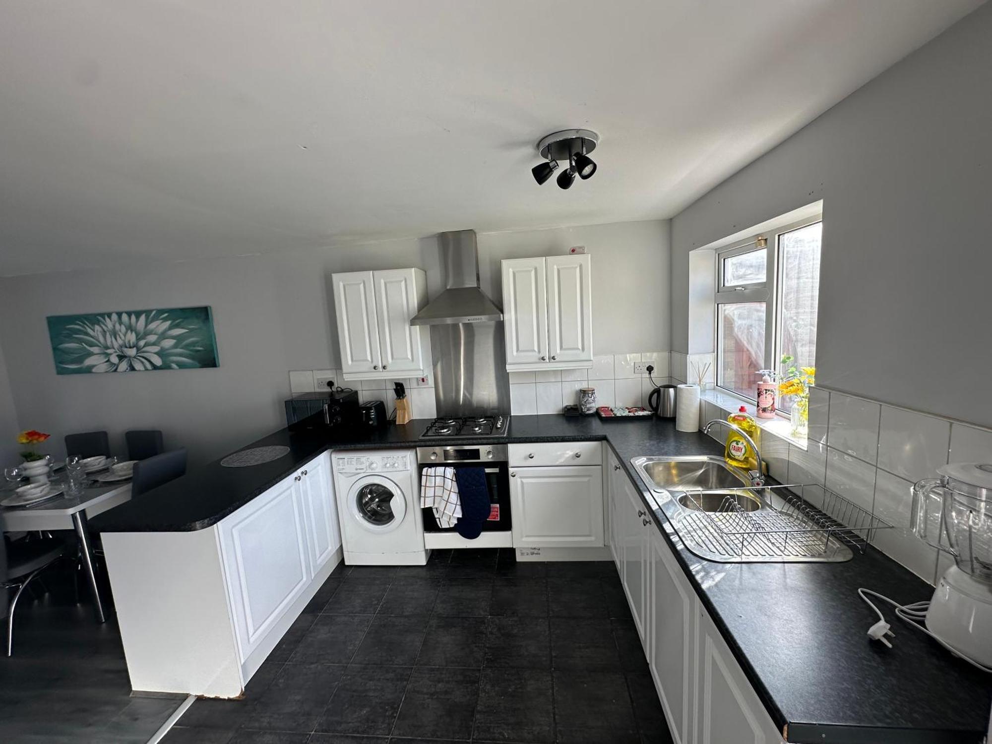 A Charming 3 Bed Home Next To Nec And Birmingham International Airport مارستون غرين المظهر الخارجي الصورة